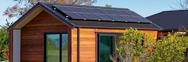 Off-Grid vs Hybrid Solar Energy Systems