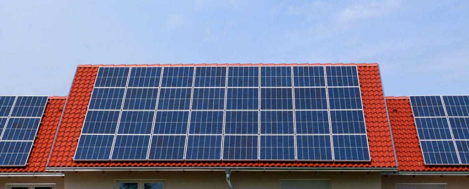 Solar Panel Timing – Here’s What “Off-Peak” Means for Your Solar