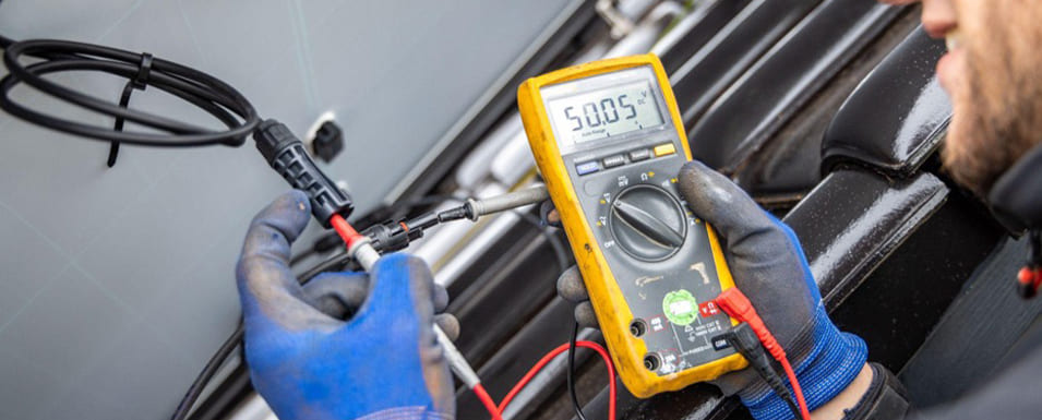 Our Simple Breakdown for Understanding Solar Panel Output