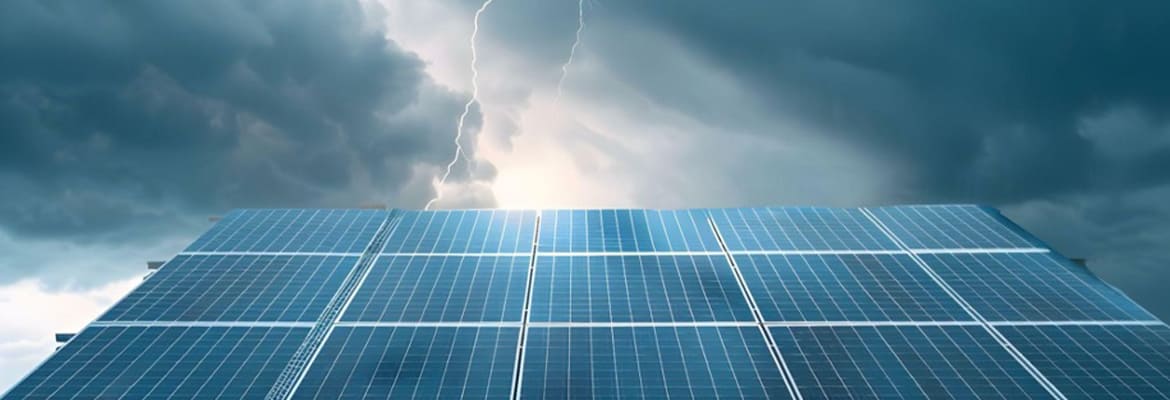 How to Prepare Your Solar Power System for a Hurricane: 6 Expert Tips