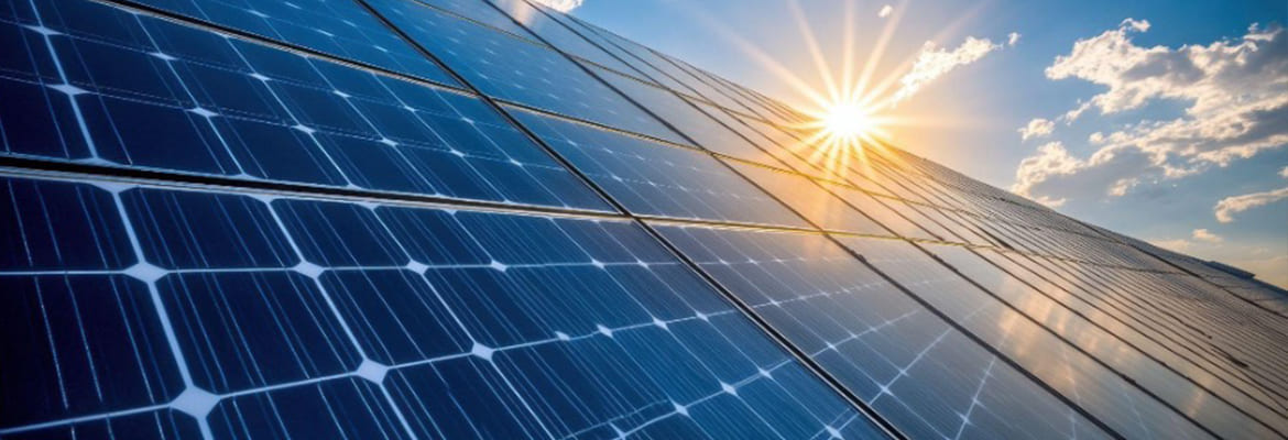 2025 Solar Market Trends to Keep an Eye Out For