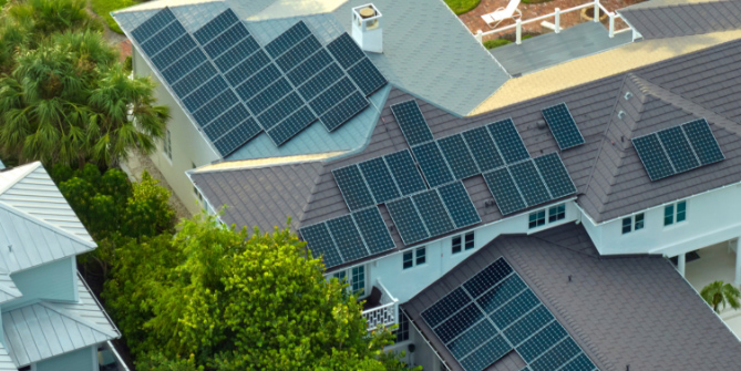 Benefits of Our Renewable Energy Service Image